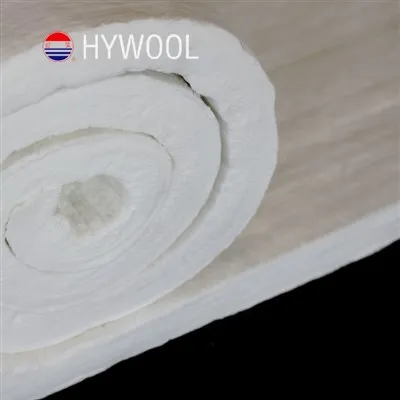 Rouleau de couverture d'isolation en fibre de céramique